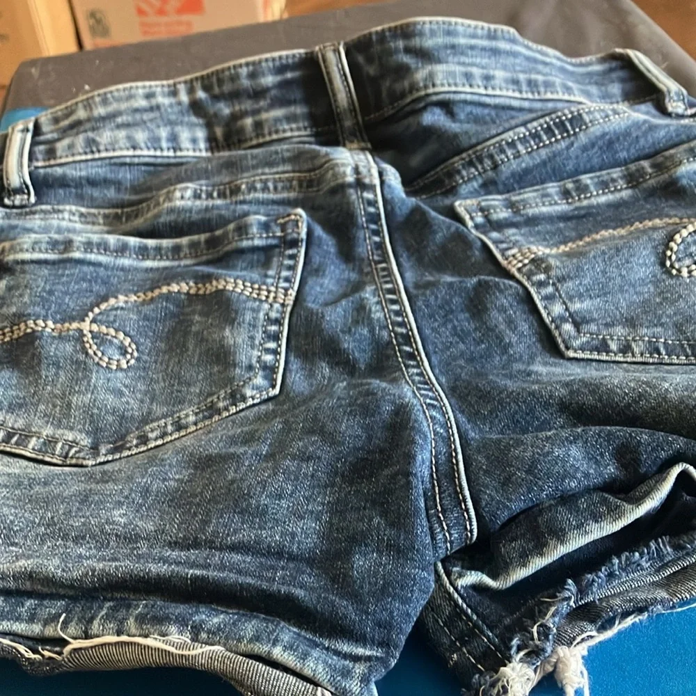 FINAL MARKDOWN Girls justice Distressed Denim Shorts 14
